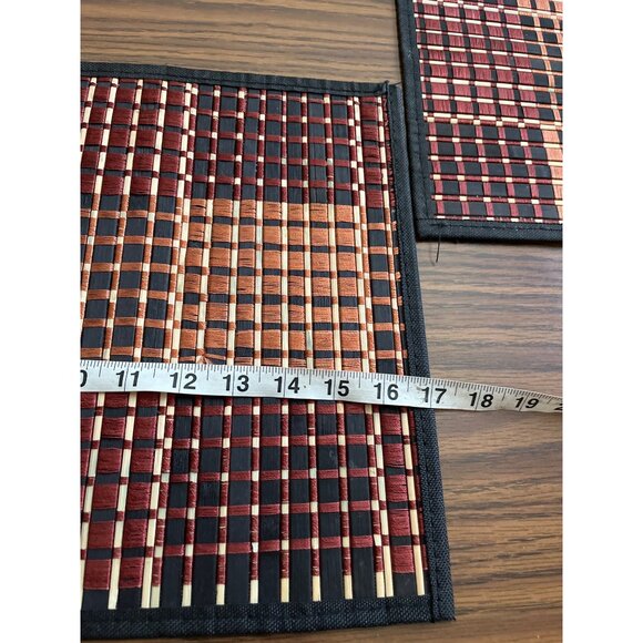 Set of four rectangular placemats 12”x17” - Picture 5 of 7